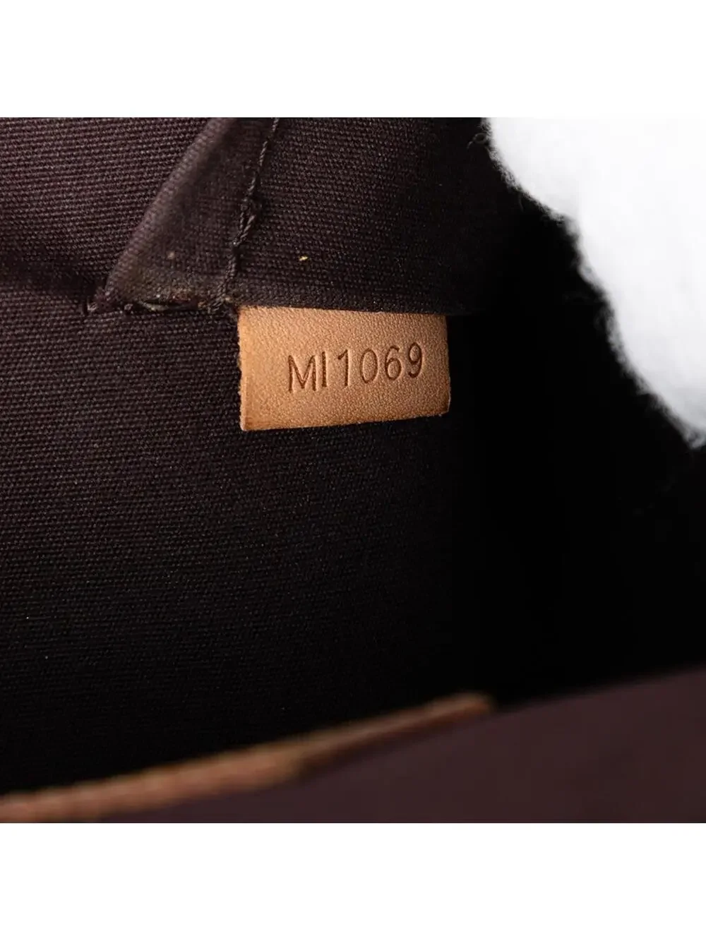 Louis Vuitton Vernis Alma Gm Pre-Loved #278345L79B